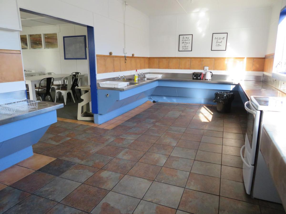Whanganui Seaside Holiday Park Exterior photo
